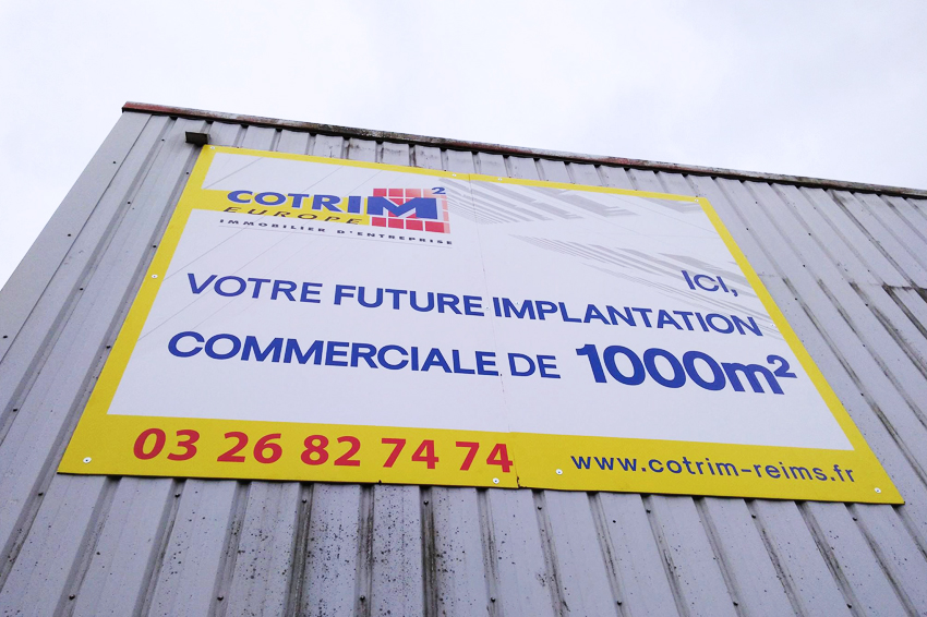 panneau immobilier entreprise cotrim europe signalétique communication publicité